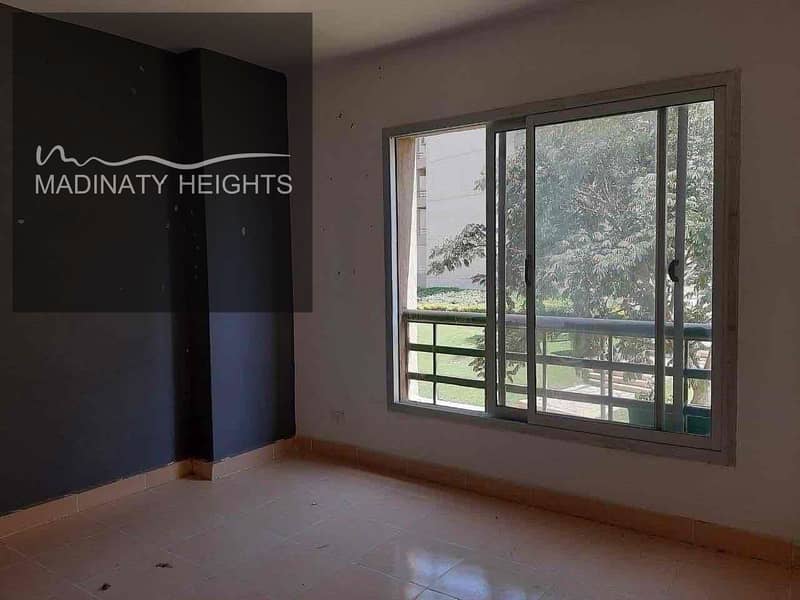 6 40d68073-1b39-431e-a79f-835cb144c73d. jpg