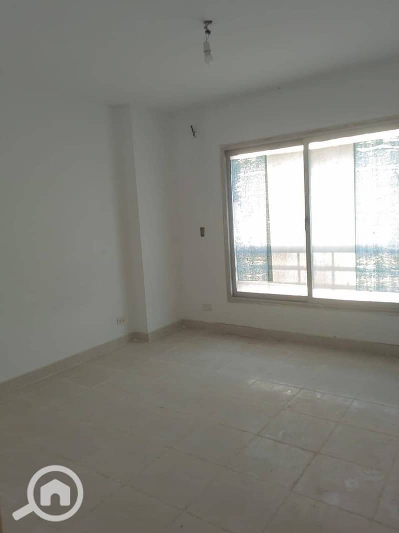 10 bb7d16b4-45b9-46c4-91dc-772425e4972f. jpeg