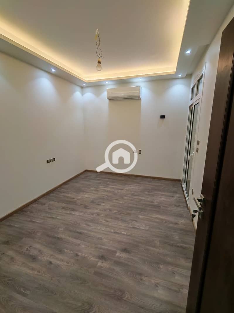 4 WhatsApp Image 2025-10-08 at 2.45. 08 PM (1). jpeg