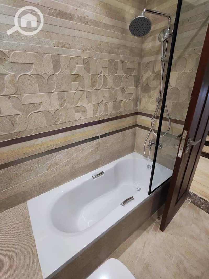 5 WhatsApp Image 2025-10-08 at 2.45. 08 PM. jpeg