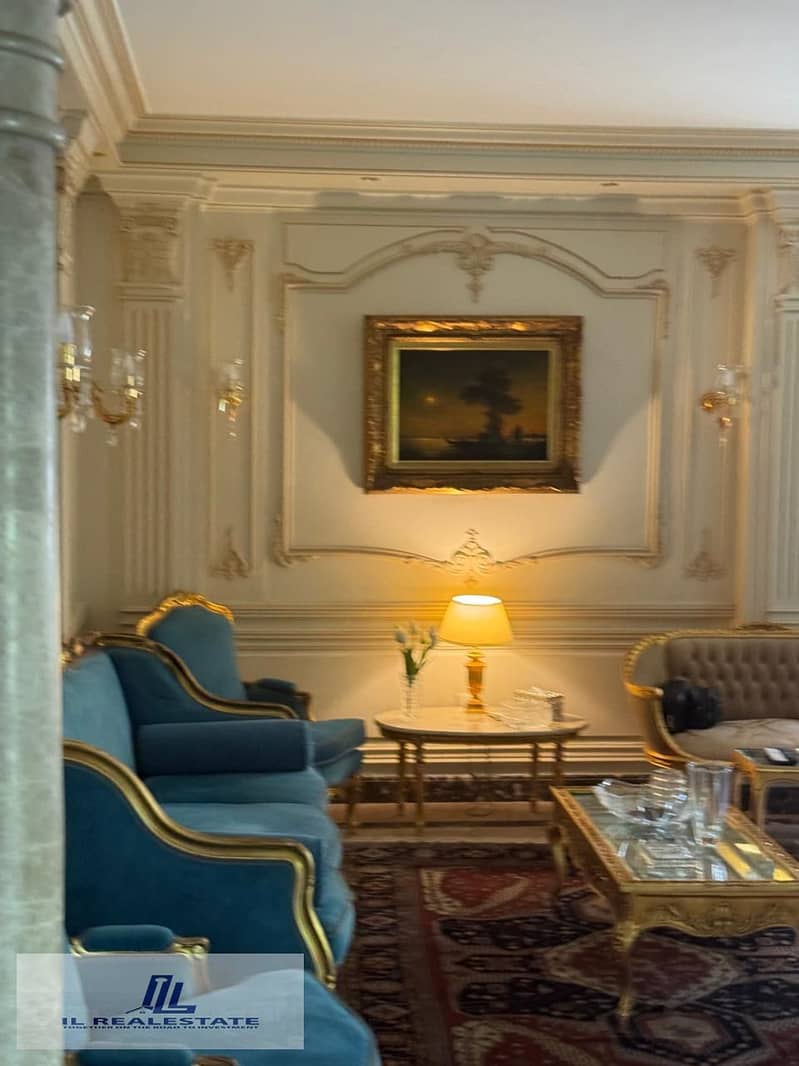 14 ef7ee076-526c-42e9-84c7-6236e34eb9a5. jpg