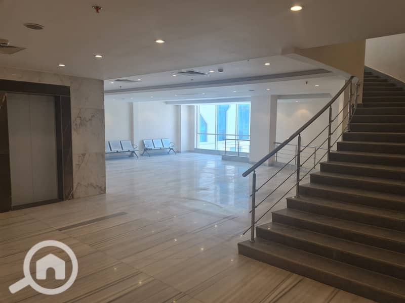 5 WhatsApp Image 2025-10-19 at 6.01. 55 PM (1). jpeg