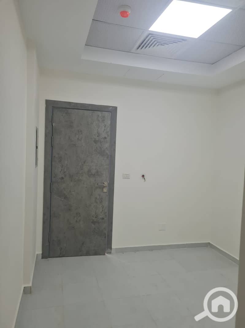 13 WhatsApp Image 2025-10-19 at 6.01. 51 PM. jpeg