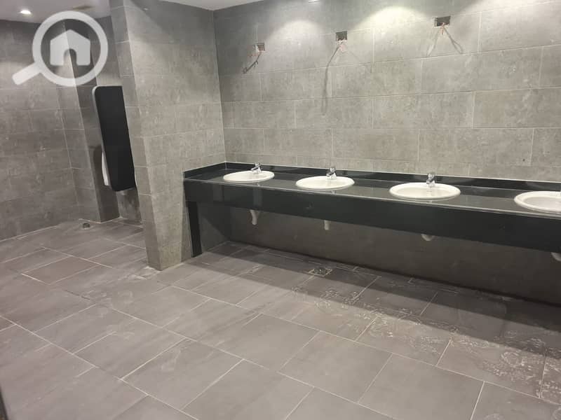 16 WhatsApp Image 2025-10-19 at 6.01. 49 PM. jpeg