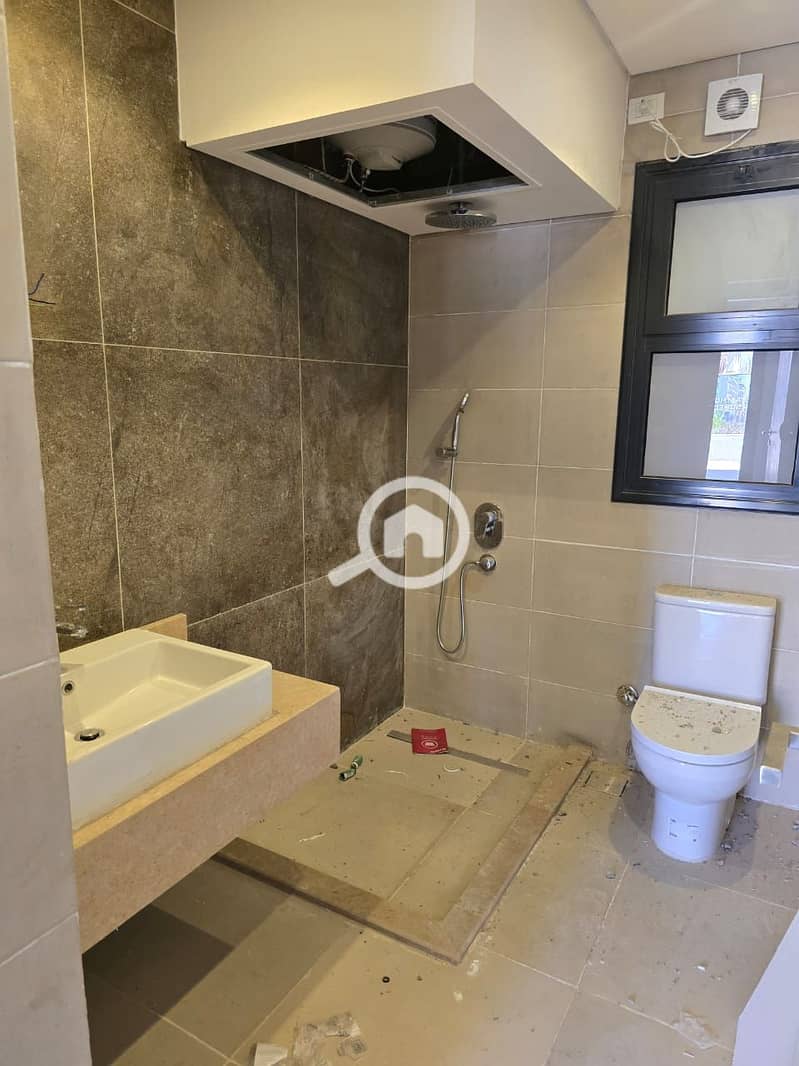 3 WhatsApp Image 2025-09-16 at 14.57. 42_6a5abda3. jpg