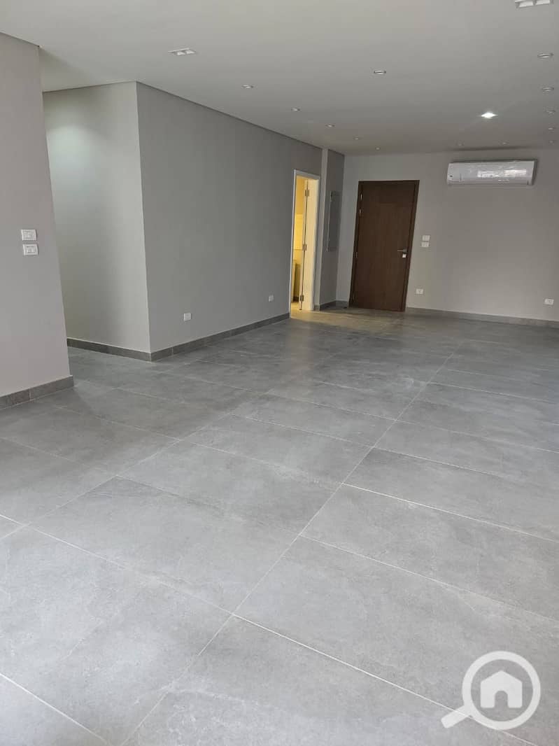 7 WhatsApp Image 2025-09-16 at 14.57. 42_d5d97b0e. jpg