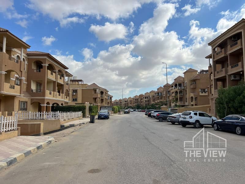 5 WhatsApp Image 2025-10-02 at 20.42. 47_974a1775. jpg