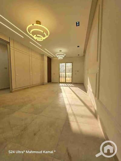 3 Bedroom Apartment for Sale in Hadayek al-Ahram, Giza - IMG_20251023_122317_515. jpg 3 Bedroom Apartment for Sale in Hadayek al-Ahram, Giza - IMG_20251023_122317_515. jpg