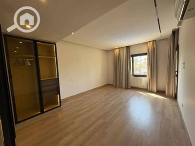 3 Bedroom Flat for Sale in New Cairo, Cairo - 564609015_2225801451249036_5803544818981469374_n_800x600 (1). jpg