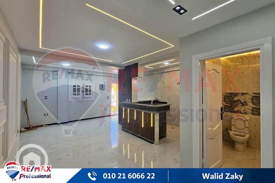 4 WhatsApp Image 2025-10-12 at 12.50. 09 PM (2). jpg