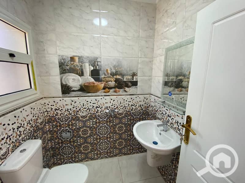 13 WhatsApp Image 2025-10-22 at 10.56. 50 PM (1). jpeg