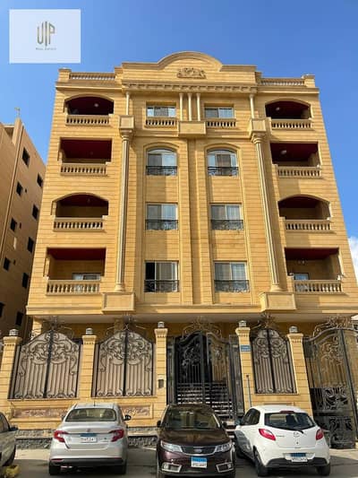 فلیٹ 3 غرف نوم للايجار في القاهرة الجديدة، القاهرة - IMG-20251023-WA0075. jpg فلیٹ 3 غرف نوم للايجار في القاهرة الجديدة، القاهرة - IMG-20251023-WA0075. jpg