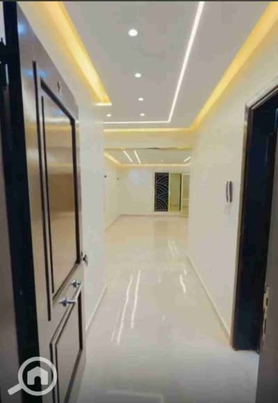 شقة 3 غرف نوم للايجار في الشيخ زايد، الجيزة - IMG-20251023-WA0004. jpg