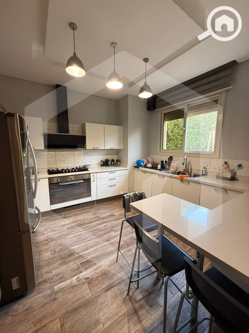 13 Grand Heights 13. jpg