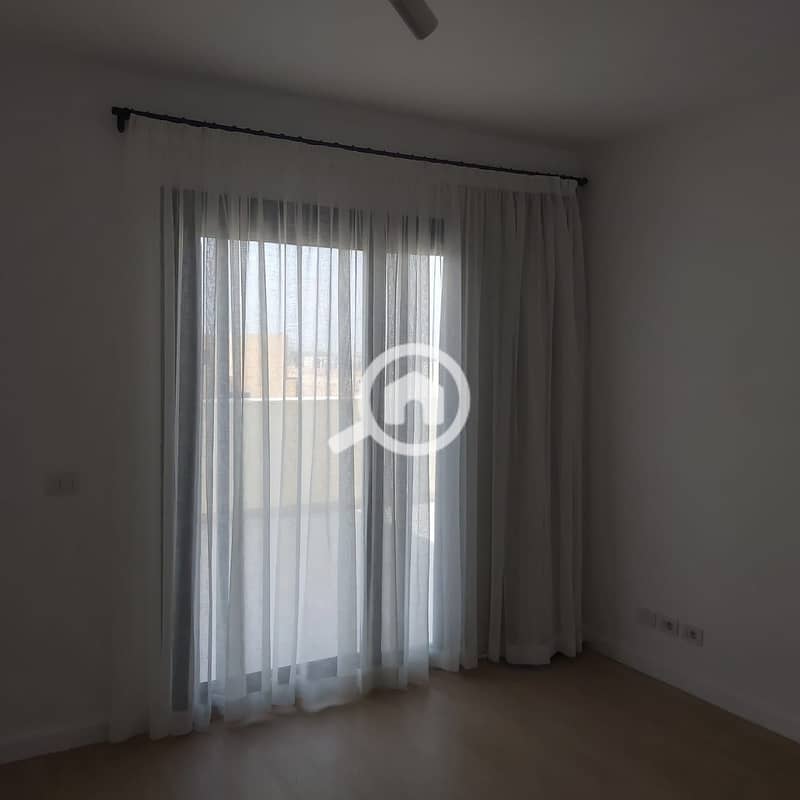 15 1391cacc-c6e8-46a3-9cbe-eae3b82ed13c. jpeg