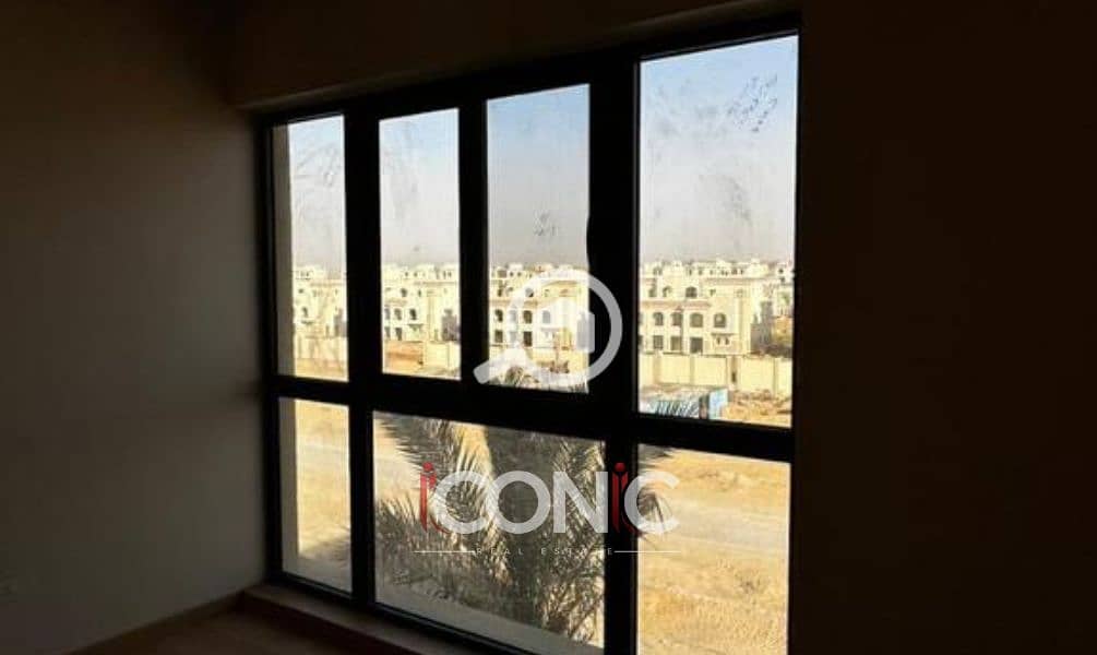 2 Untitled design (35). png