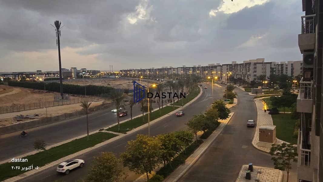 4 WhatsApp Image 2025-10-05 at 6.48. 28 PM (1). jpeg