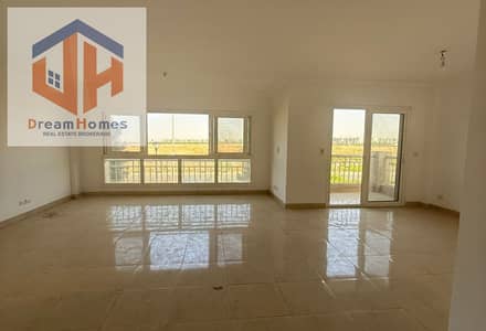 4 Bedroom Flat for Sale in Madinaty, Cairo - acf11daa-f405-494f-bac4-61f961e76d02. jpg