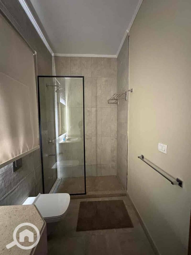 11 5d231aab-c053-42ee-b615-887dba53f83e. jpg