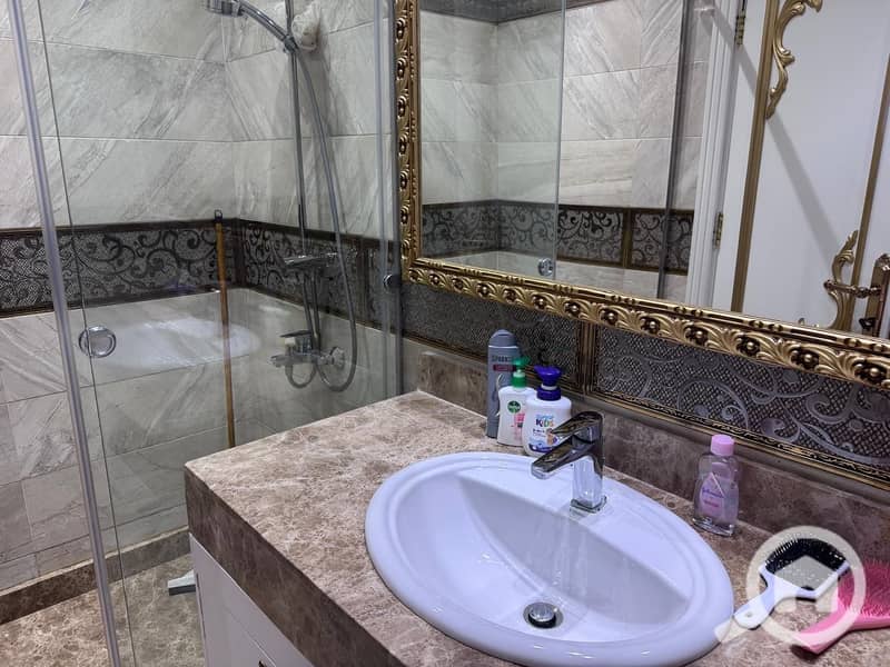 4 WhatsApp Image 2025-10-21 at 10.10. 05 PM (2). jpeg