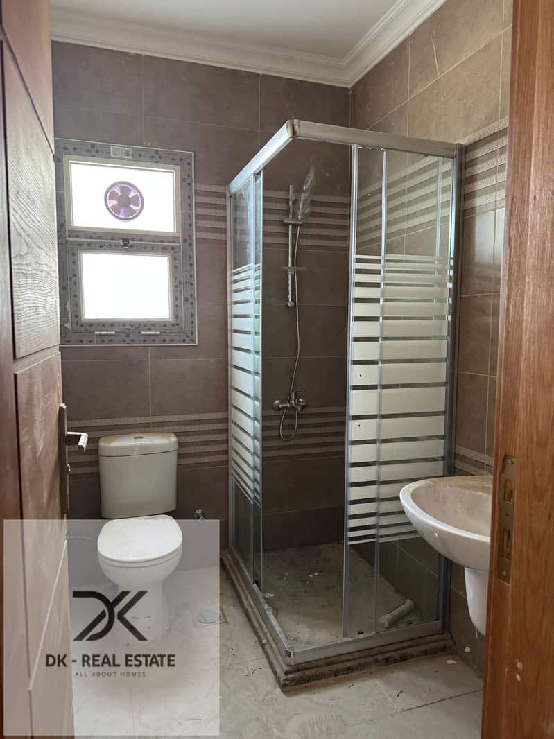 10 WhatsApp Image 2025-10-22 at 3.41. 33 PM (3). jpeg