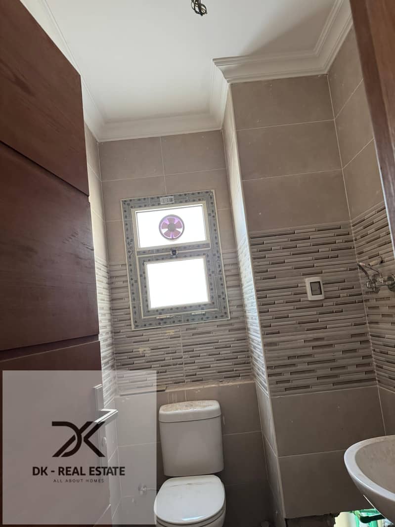 28 WhatsApp Image 2025-10-22 at 3.41. 36 PM. jpeg