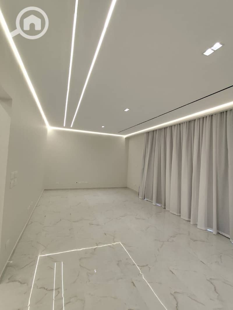 WhatsApp Image 2025-10-22 at 21.03. 53_49ef39f1. jpg WhatsApp Image 2025-10-22 at 21.03. 53_49ef39f1. jpg