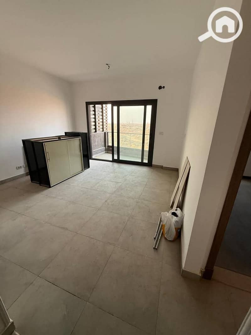 2 bf23f668-6225-43b0-ab59-fe9fd8736e79. jpg