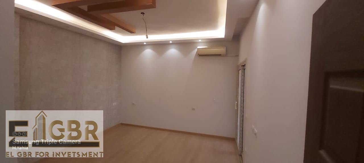 8 WhatsApp Image 2025-10-22 at 1.39. 58 PM (2). jpeg