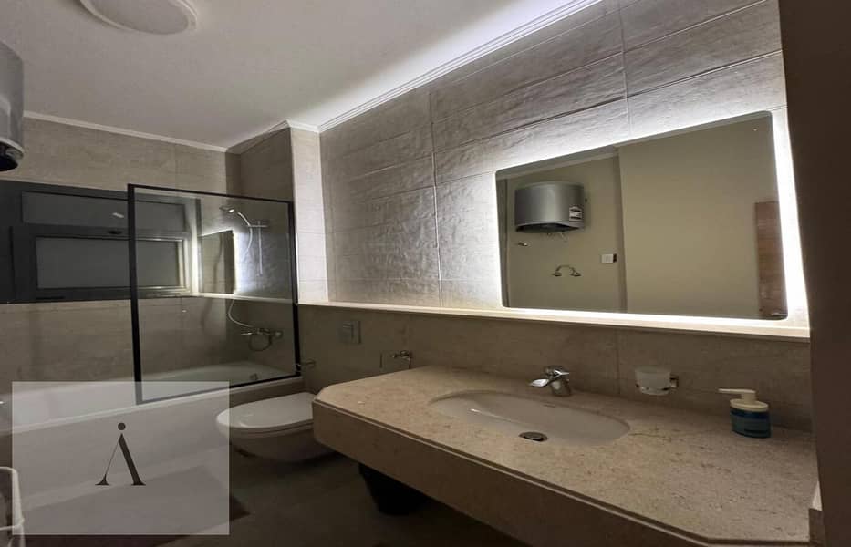 5 WhatsApp Image 2025-10-12 at 4.38. 16 PM (7). jpeg