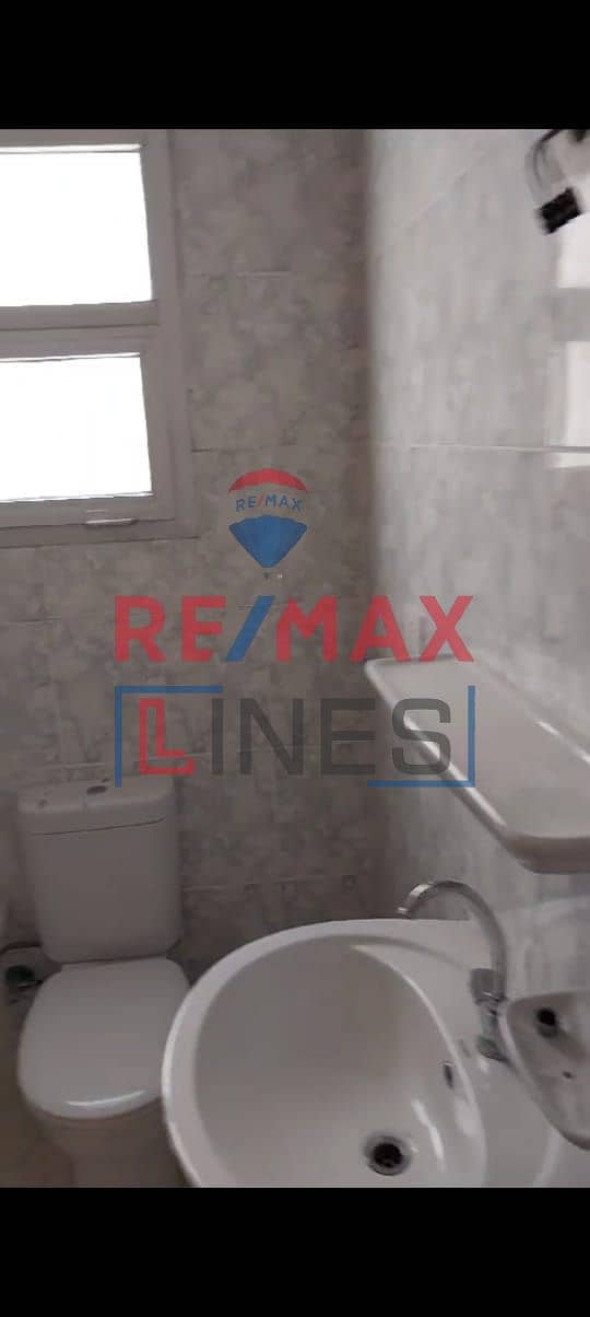 8 WhatsApp Image 2025-10-23 at 12.45. 02 (2). jpeg