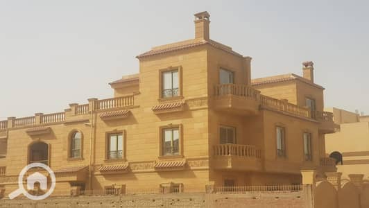 6 Bedroom Villa for Sale in 6th of October, Giza - WhatsApp Image 2025-10-23 at 1.52. 17 PM (2). jpeg