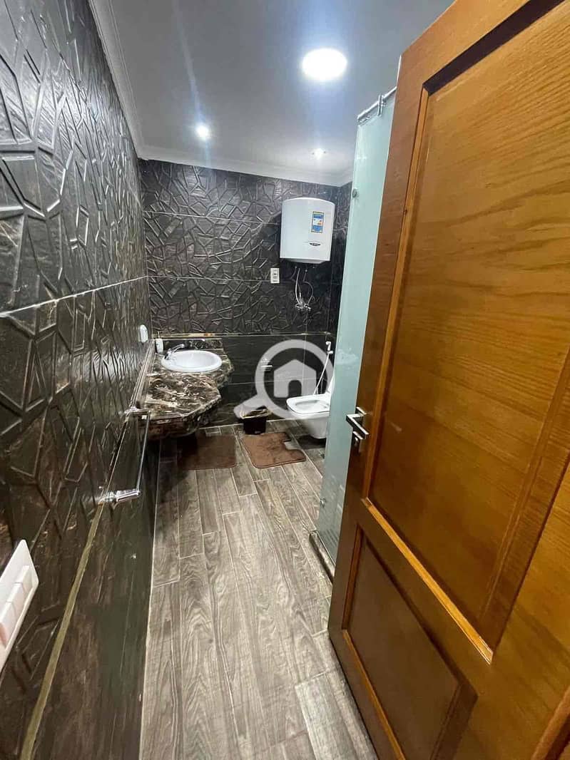 4 0c0ac7fc-7b14-4f99-8793-16489ab4df26. jpg