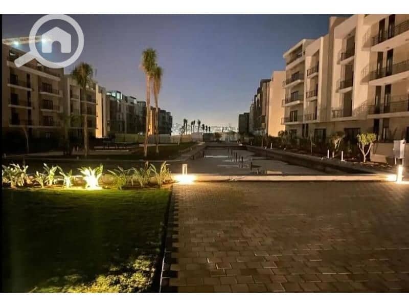 9 8082164-045c5o. jpg