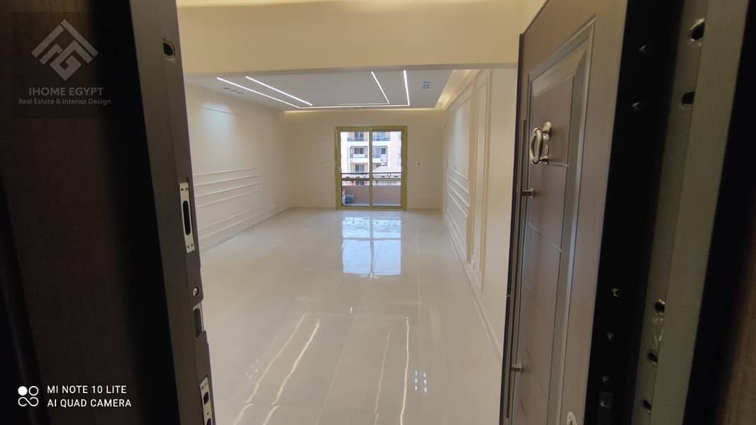 4 7cad1316-87fc-42f8-9f81-5743776a81ee. jpg