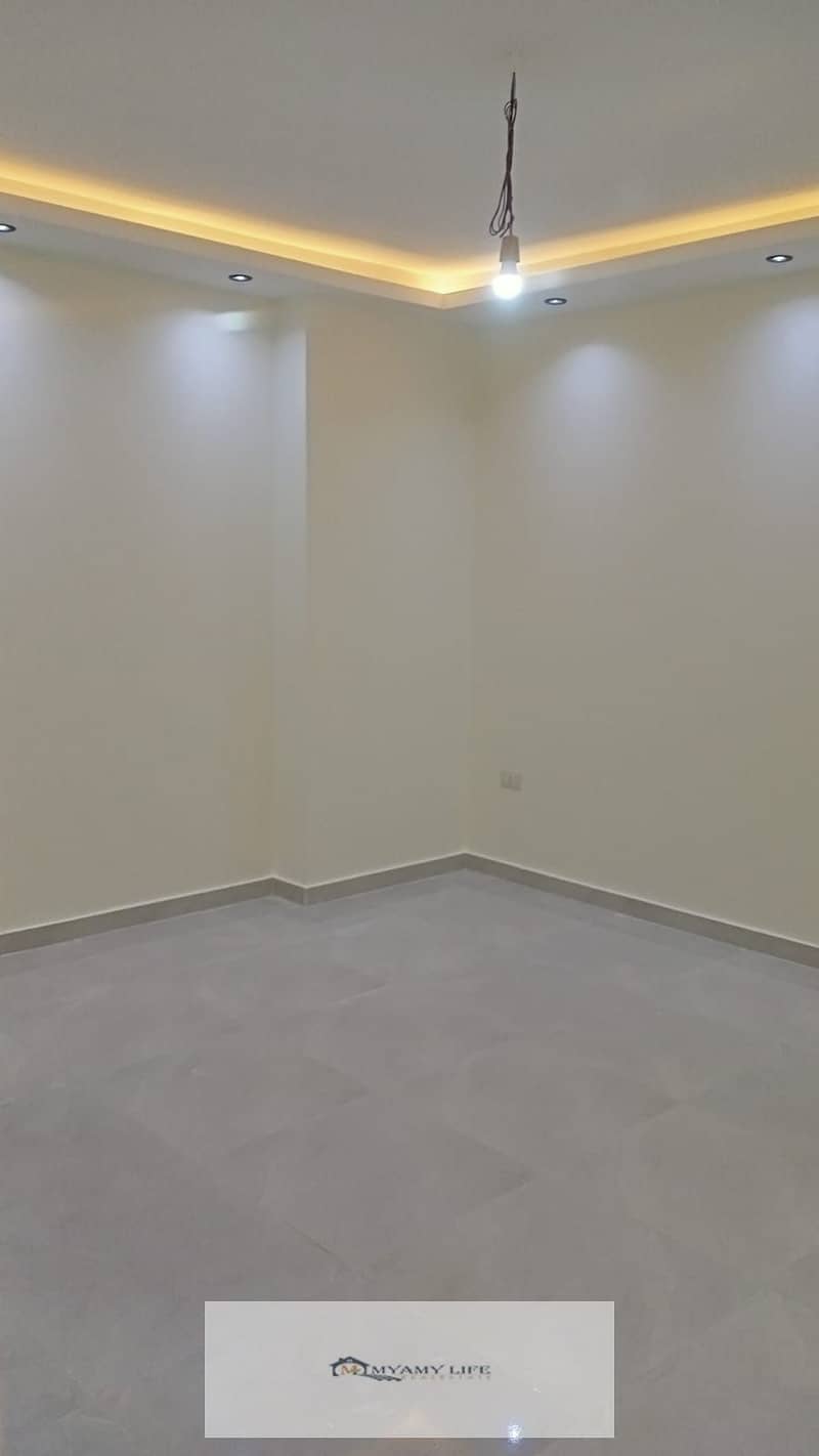 25 WhatsApp Image 2025-10-22 at 6.25. 47 PM (3). jpeg