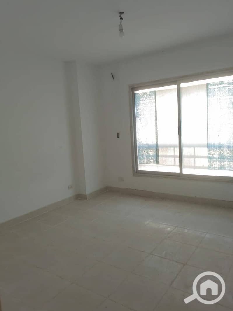 10 bb7d16b4-45b9-46c4-91dc-772425e4972f. jpeg