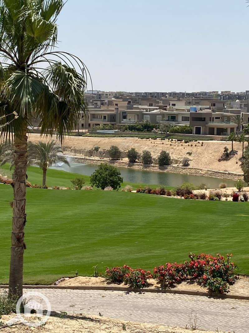 2 5D27314E-2D39-42D4-ABEF-632BBAB733C7. jpeg