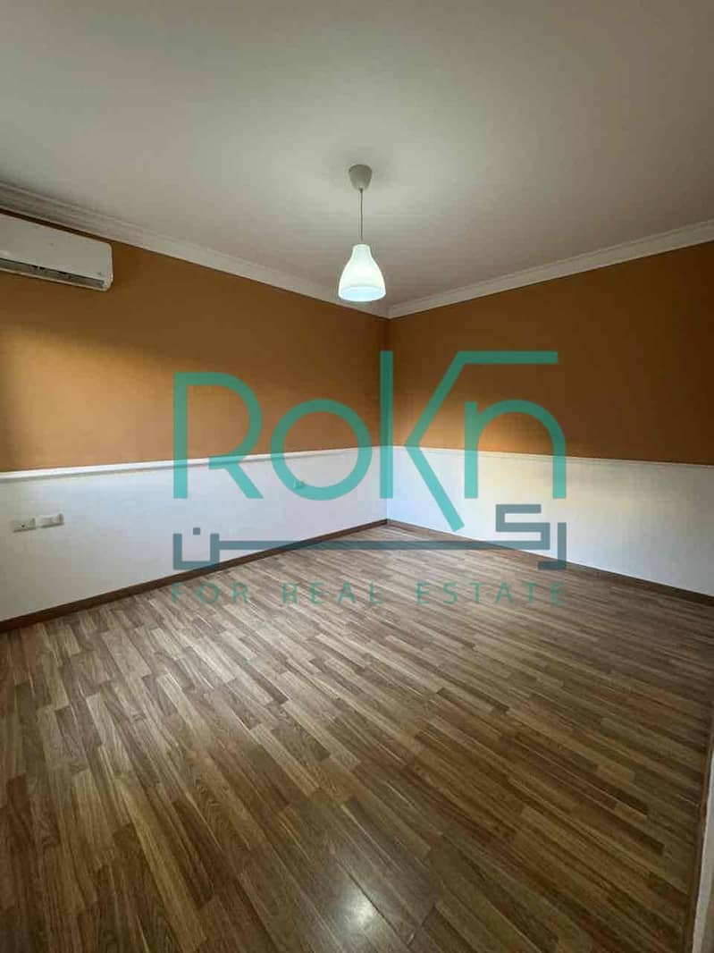 3 f73f92bf-2932-426d-830c-6c7c849a1318. jpg