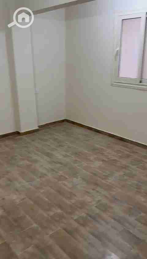 1000228636. jpg 1000228636. jpg