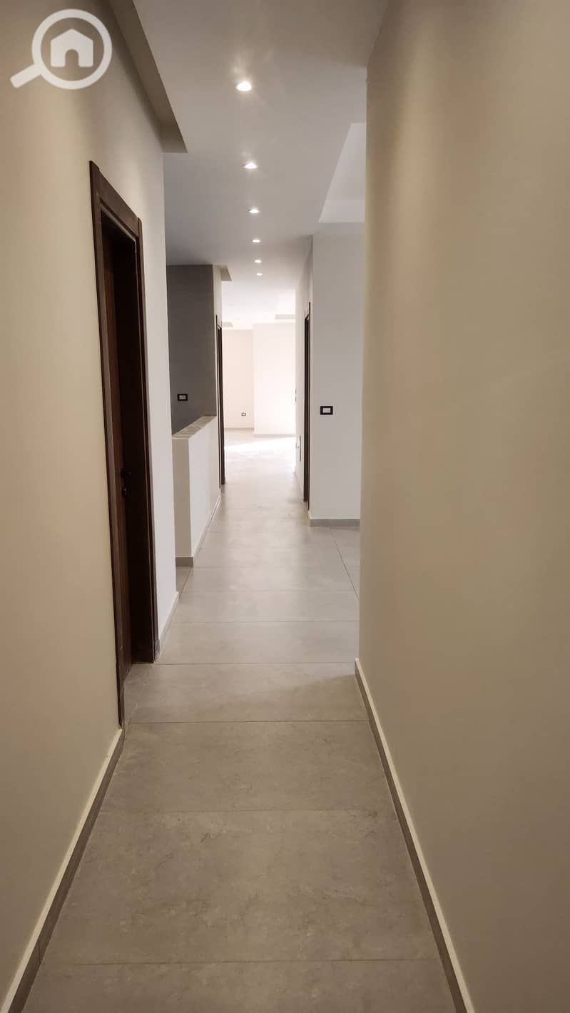 8 WhatsApp Image 2025-10-23 at 1.05. 24 PM. jpeg