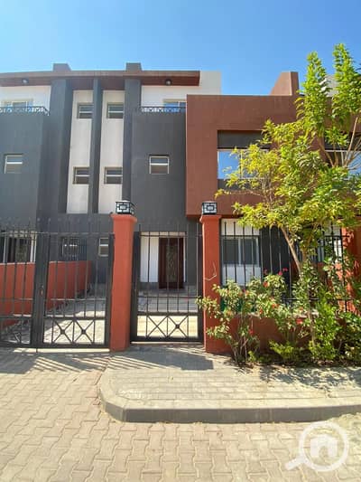 4 Bedroom Townhouse for Rent in Sheikh Zayed, Giza - WhatsApp Image 2025-10-22 at 10.56. 47 PM. jpeg