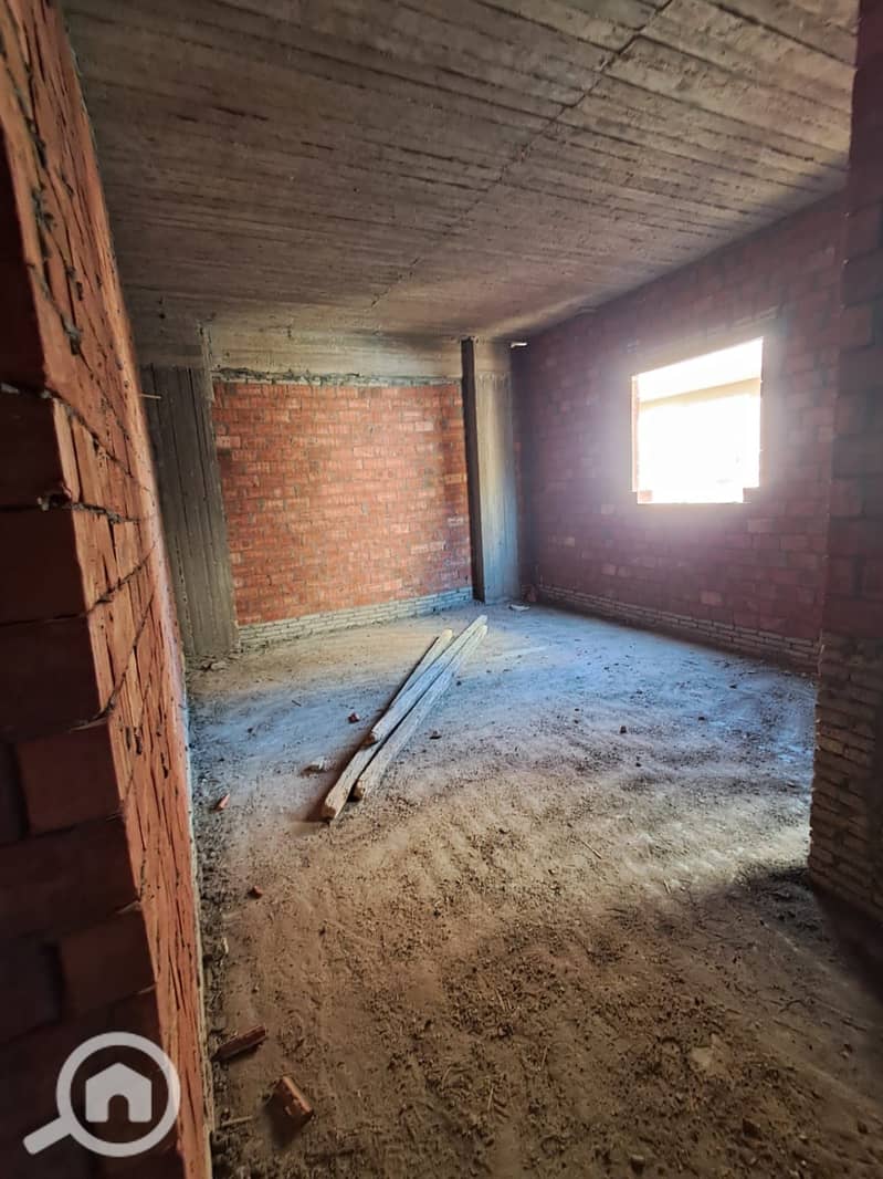 3 WhatsApp Image 2025-10-15 at 4.02. 53 PM (1). jpeg