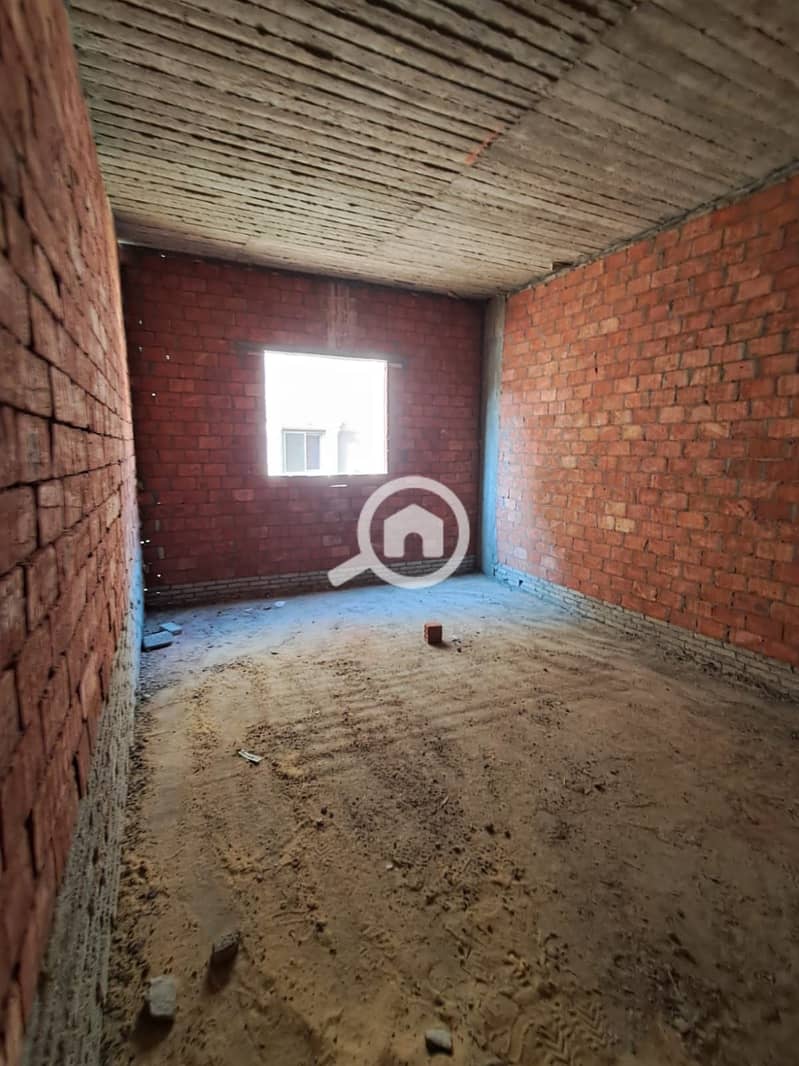 5 WhatsApp Image 2025-10-15 at 4.02. 52 PM. jpeg