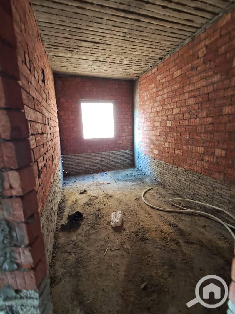 8 WhatsApp Image 2025-10-15 at 4.02. 50 PM (2). jpeg