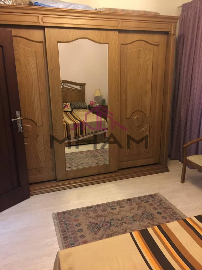 9 photo_6035066600580385556_y. jpg