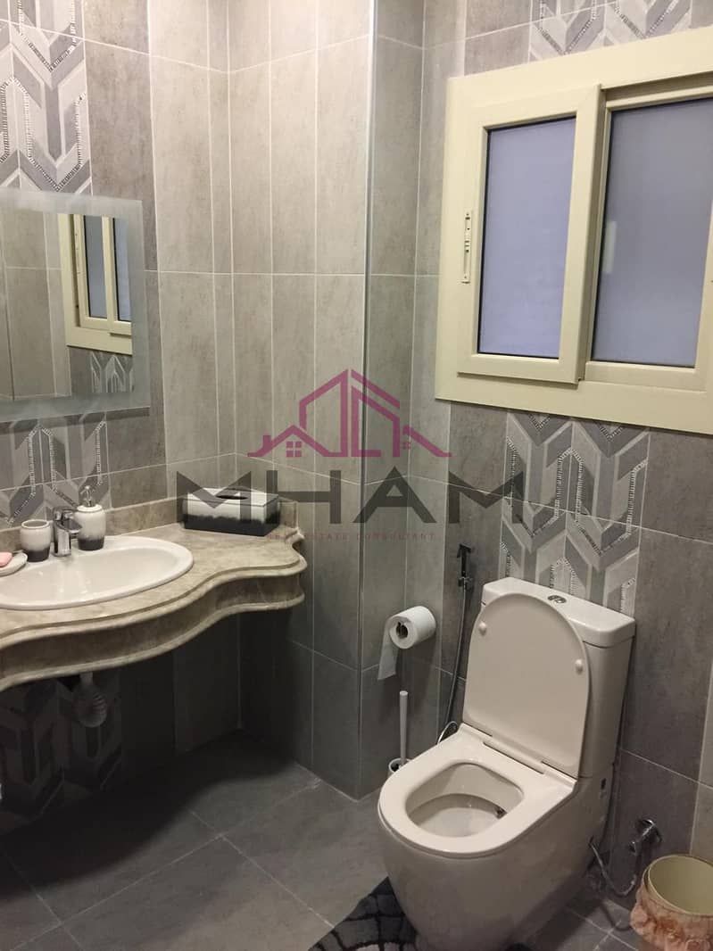 11 photo_6035066600580385558_y. jpg