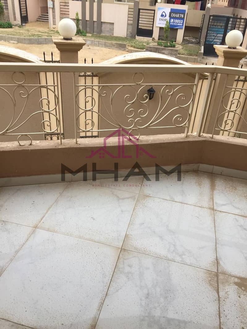 12 photo_6035066600580385559_y. jpg