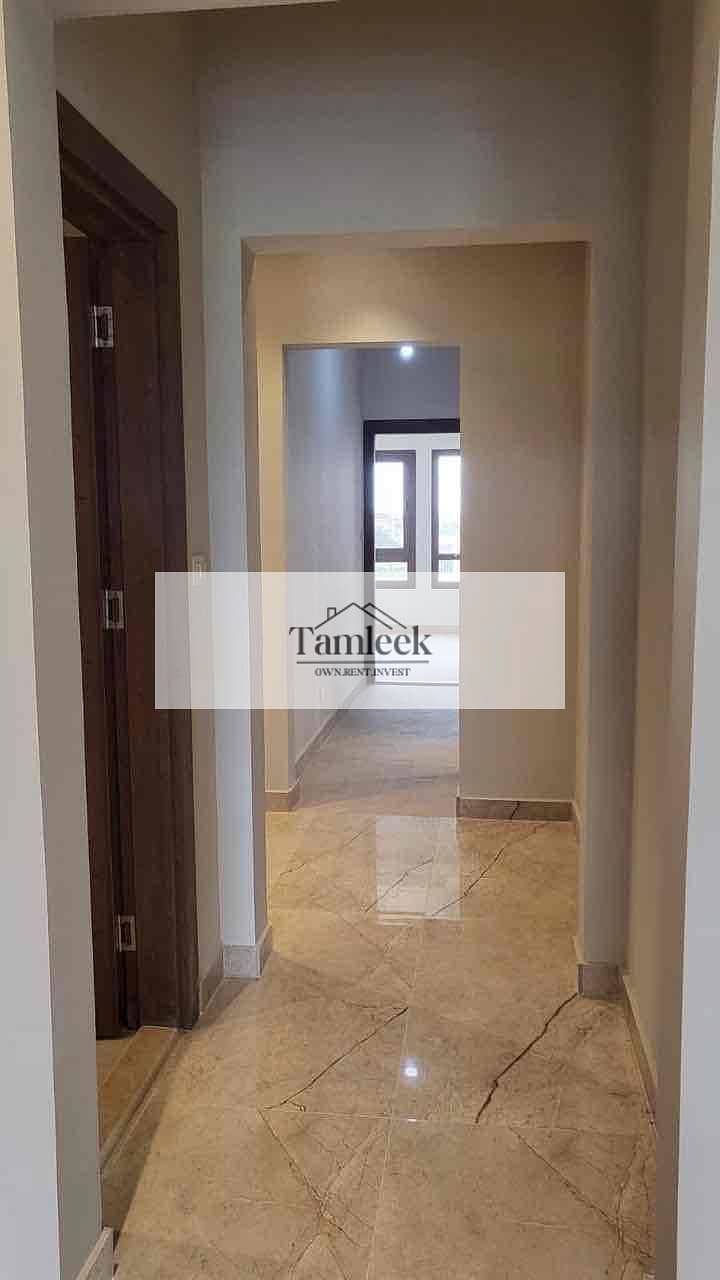 4 dfcbf908-67cf-4d3e-b5ce-f2ffb2c097ff. jpg