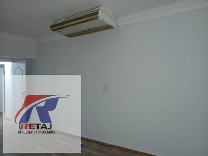 3 WhatsApp Image 2025-10-23 at 15.11. 42 (1). jpeg